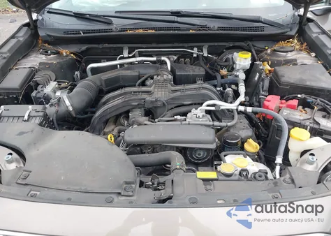 2021 Subaru Outback Premium z USA, uszkodzony, nr VIN 4S4BTAFC2M3225995